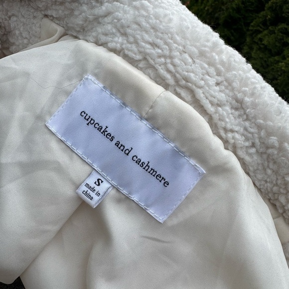 cupcakes & cashmere Cream Havana Faux Shearling Coat - Picture 7 of 7